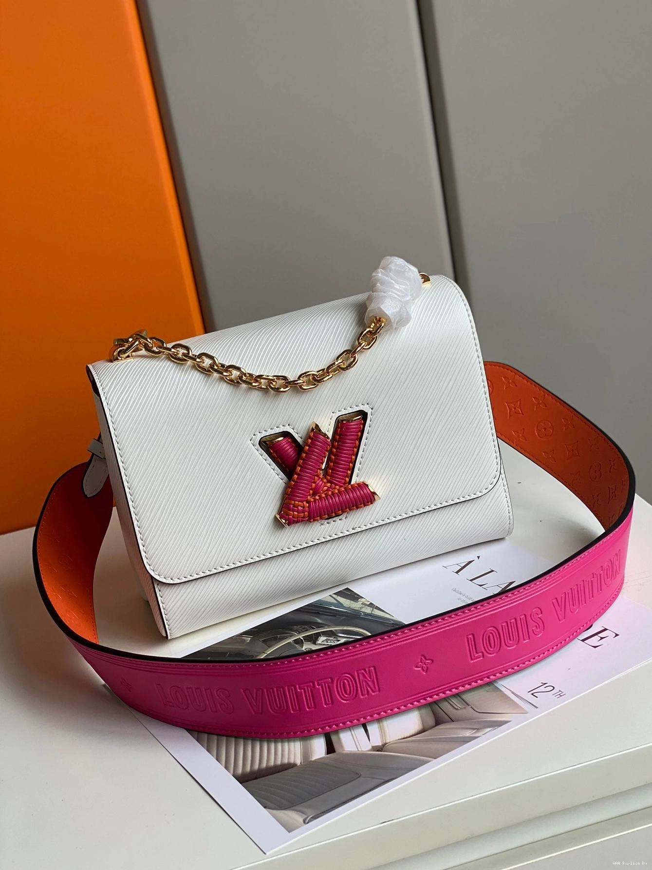AAA Pruses Bags TWIST VUITTON MM LOUIS 0708